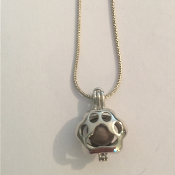 Sterling Silver Cage Pendants /with Pearls & Chain - Picture 5 of 5